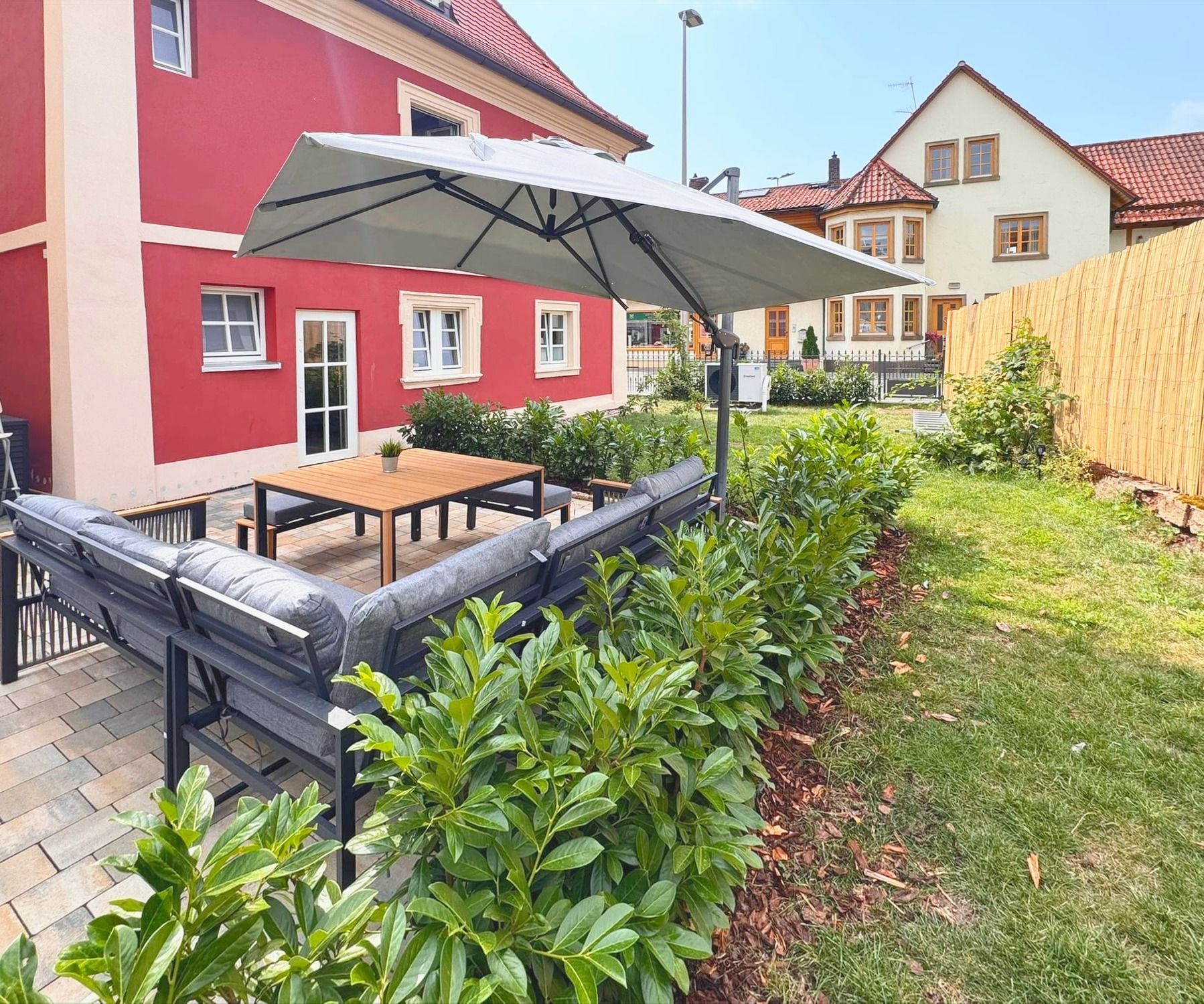 Terrasse und Garten am Anno 1802